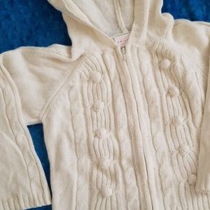 Adorable cable knit sweater